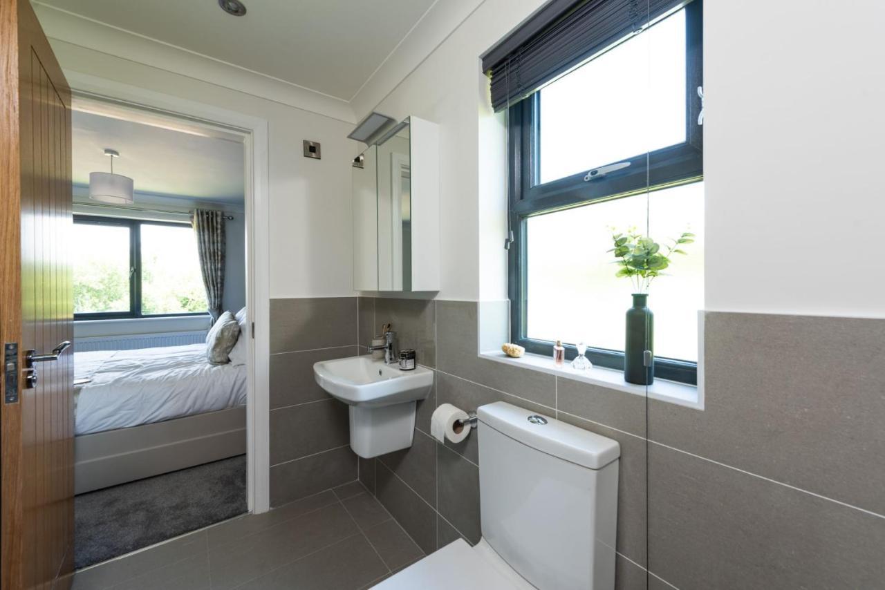 Lilac Lodge, 22 Roadford Lake Lodges 利夫顿 外观 照片
