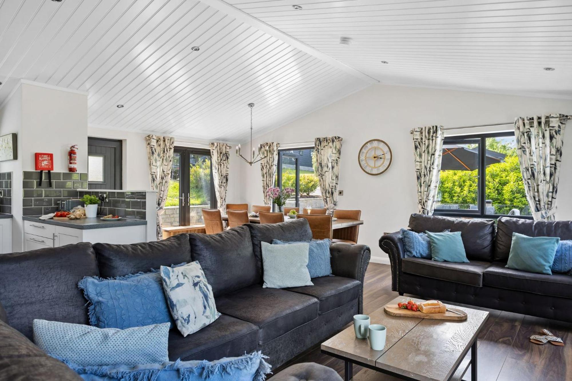 Lilac Lodge, 22 Roadford Lake Lodges 利夫顿 外观 照片