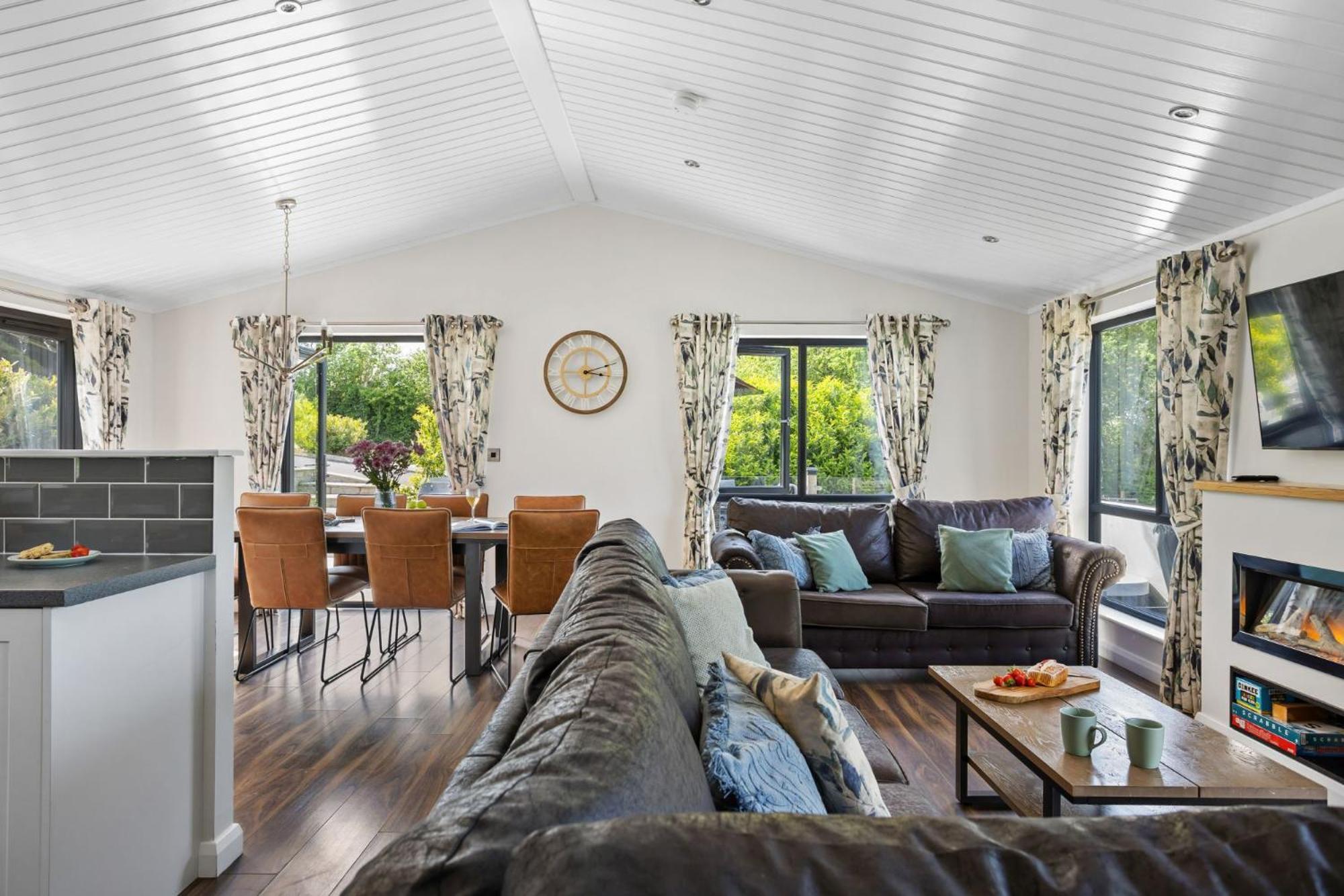 Lilac Lodge, 22 Roadford Lake Lodges 利夫顿 外观 照片